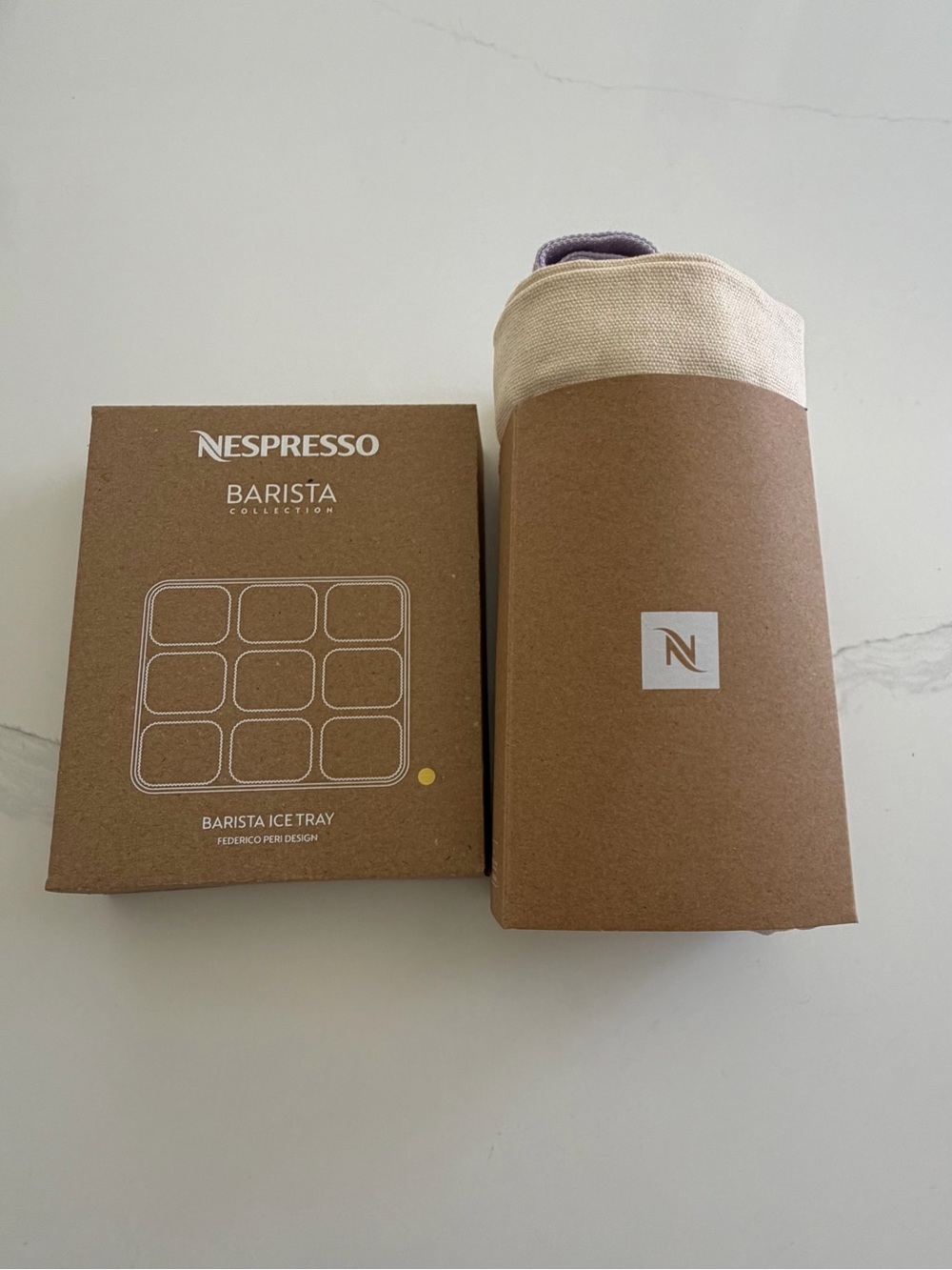 Nespresso Barista Silicone Ice Tray in Bright Yellow and tote bag lavender - Picture 13 of 14